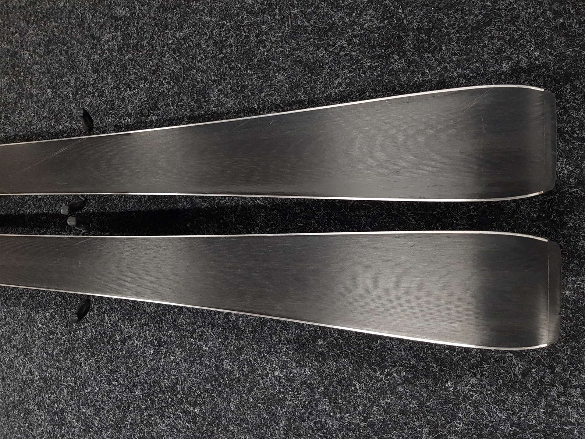Použité lyže FISCHER RC One + viazanie Fischer RS 10