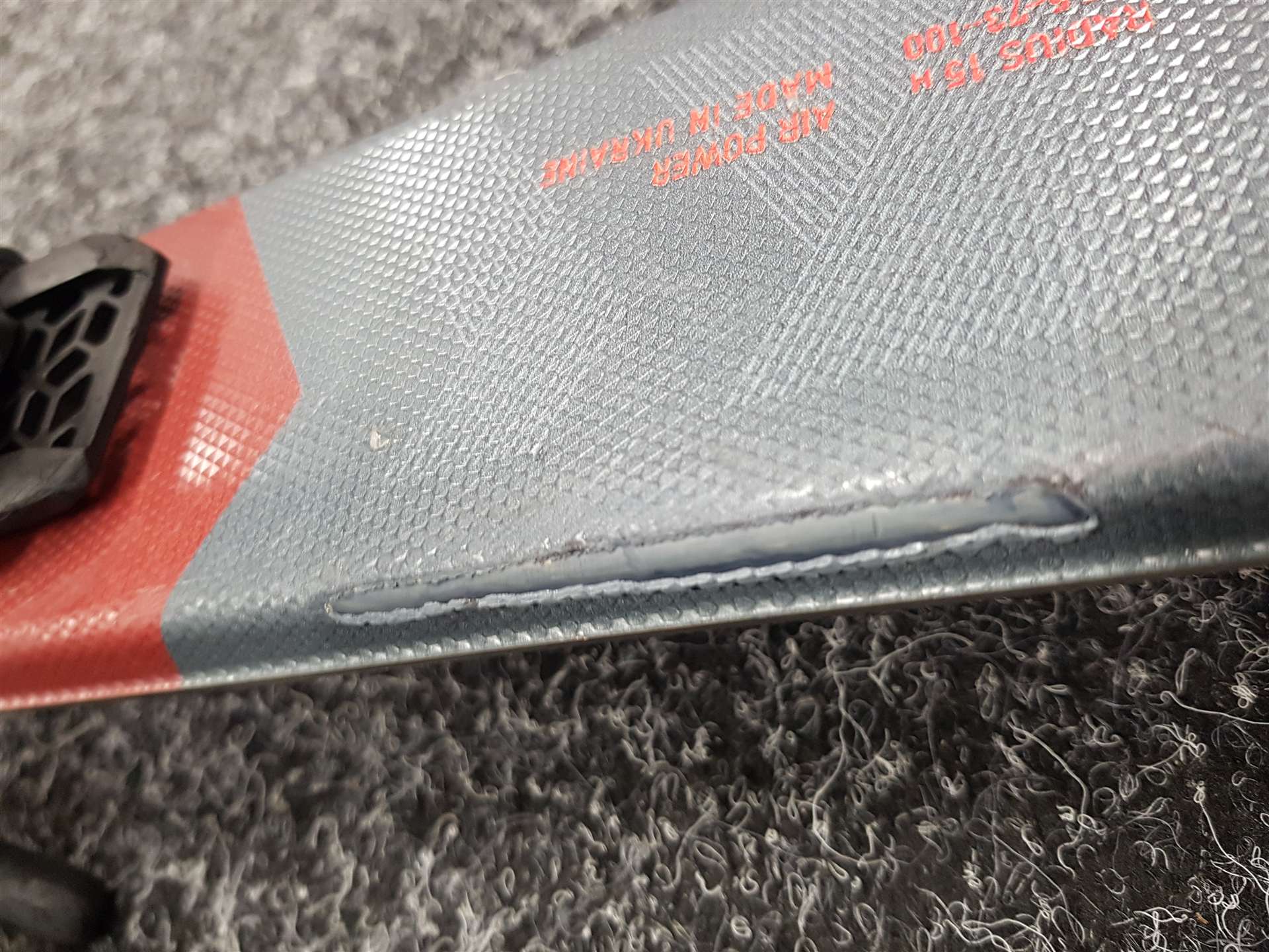 Použité lyže FISCHER Fire + viazanie Fischer RS 9
