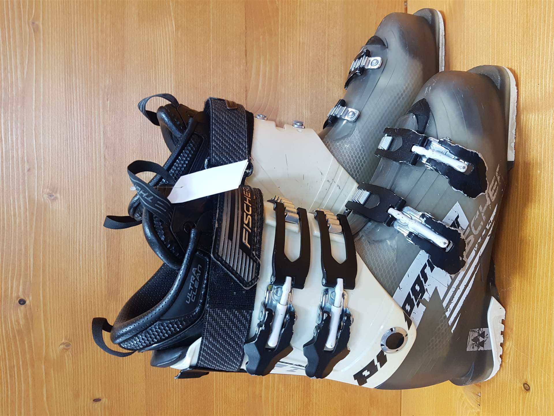 Použité lyžiarky FISCHER Progressor