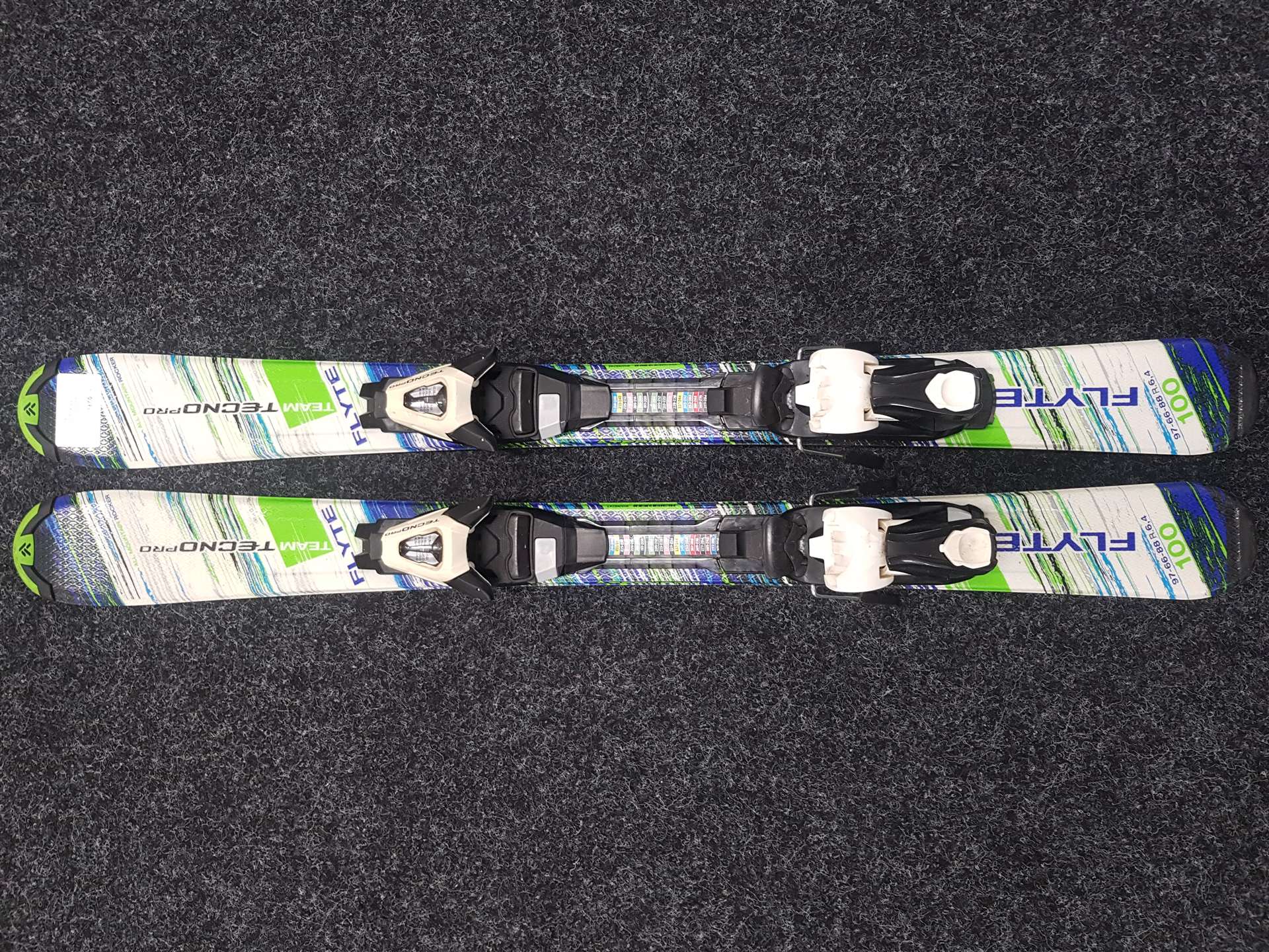 Použité detské lyže TECNOPRO Flyte + viazanie Tecnopro TC 4.5