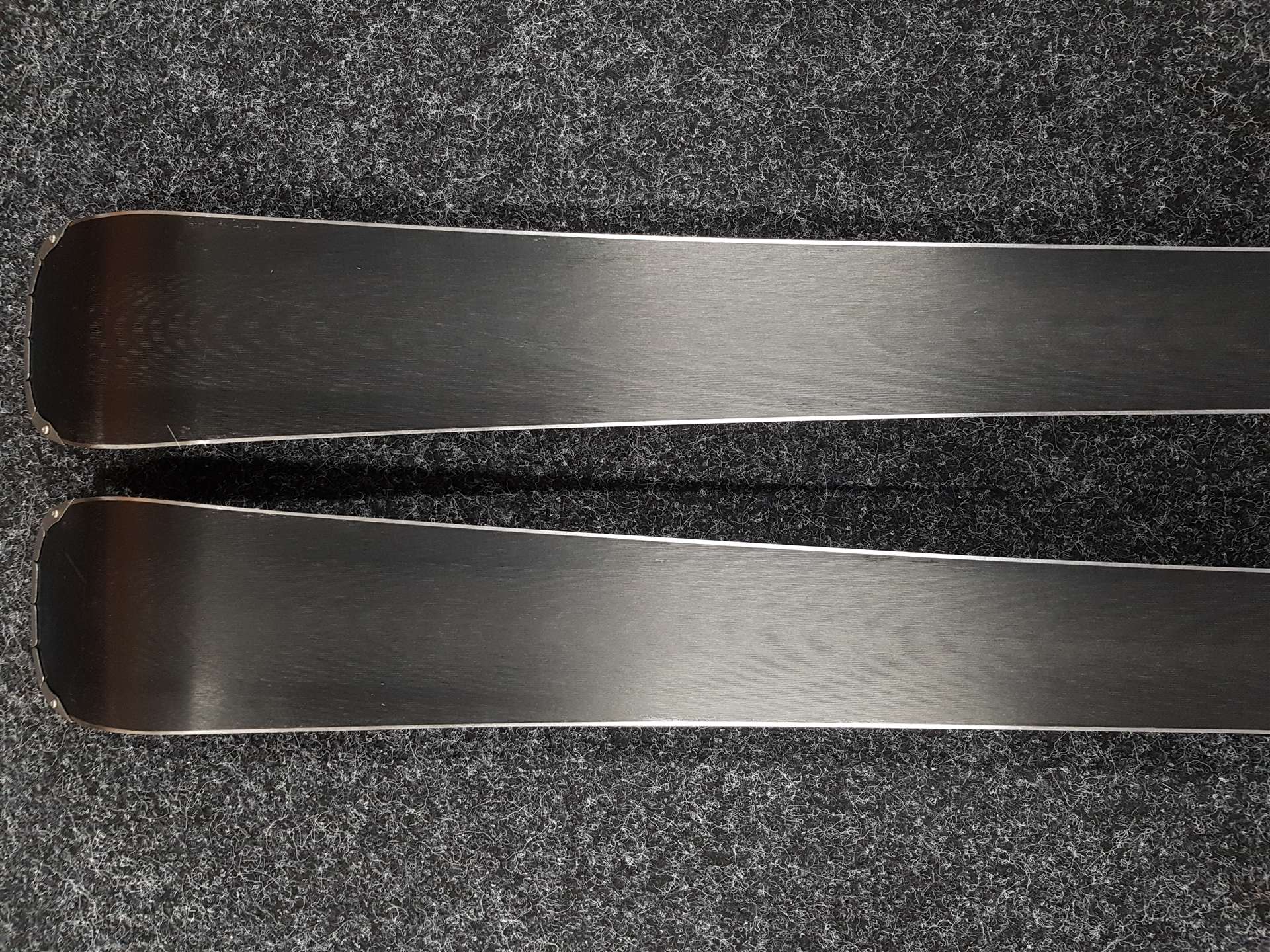 Použité lyže HEAD LYT Tech V4 + viazanie Tyrolia PR 10
