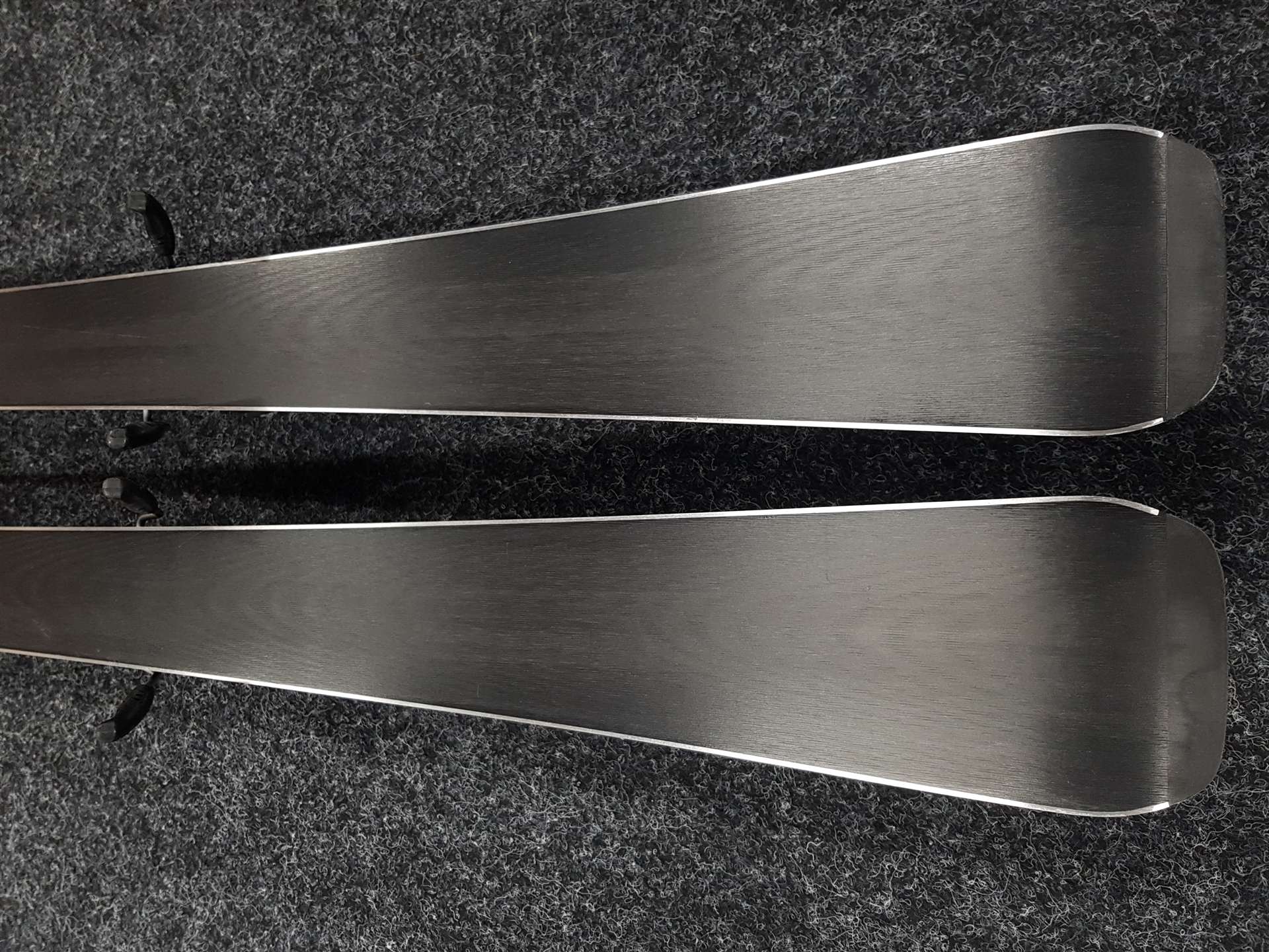 Použité lyže HEAD LYT Tech V4 + viazanie Tyrolia PR 10