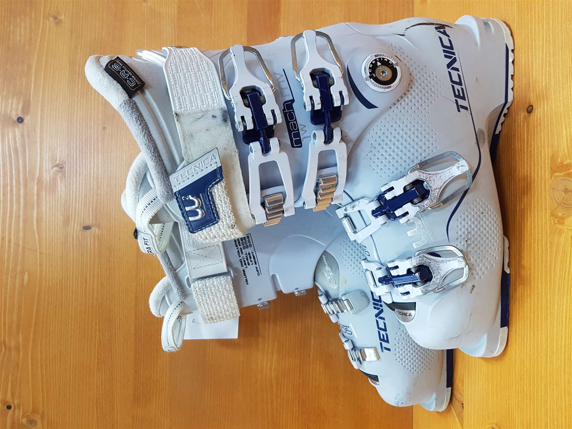 Použité lyžiarky TECNICA Mach 1 W MV