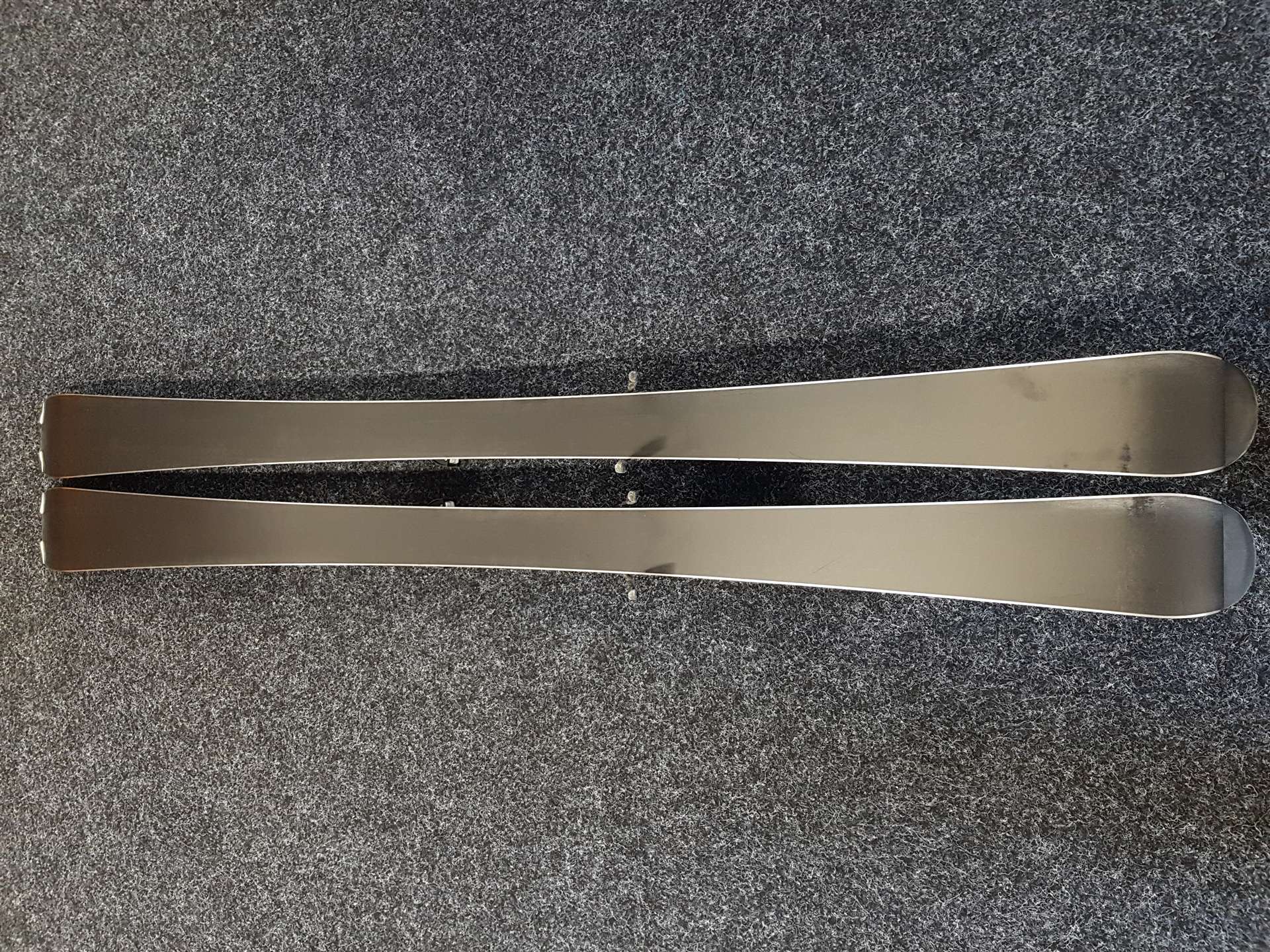 Použité lyže HEAD ERA  + viazanie Tyrolia SP 10