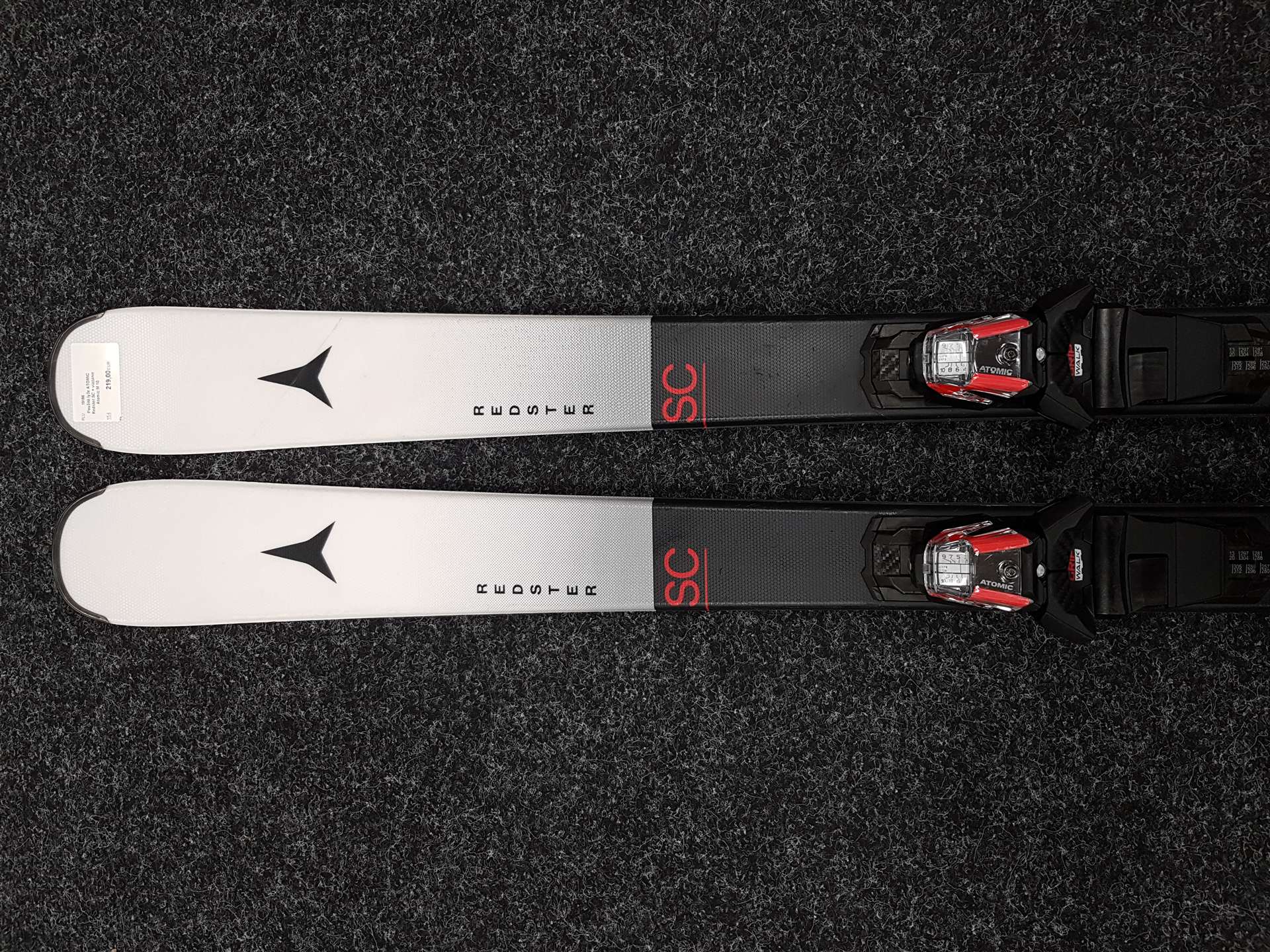 Použité lyže ATOMIC Redster SC + viazanie Atomic M 10