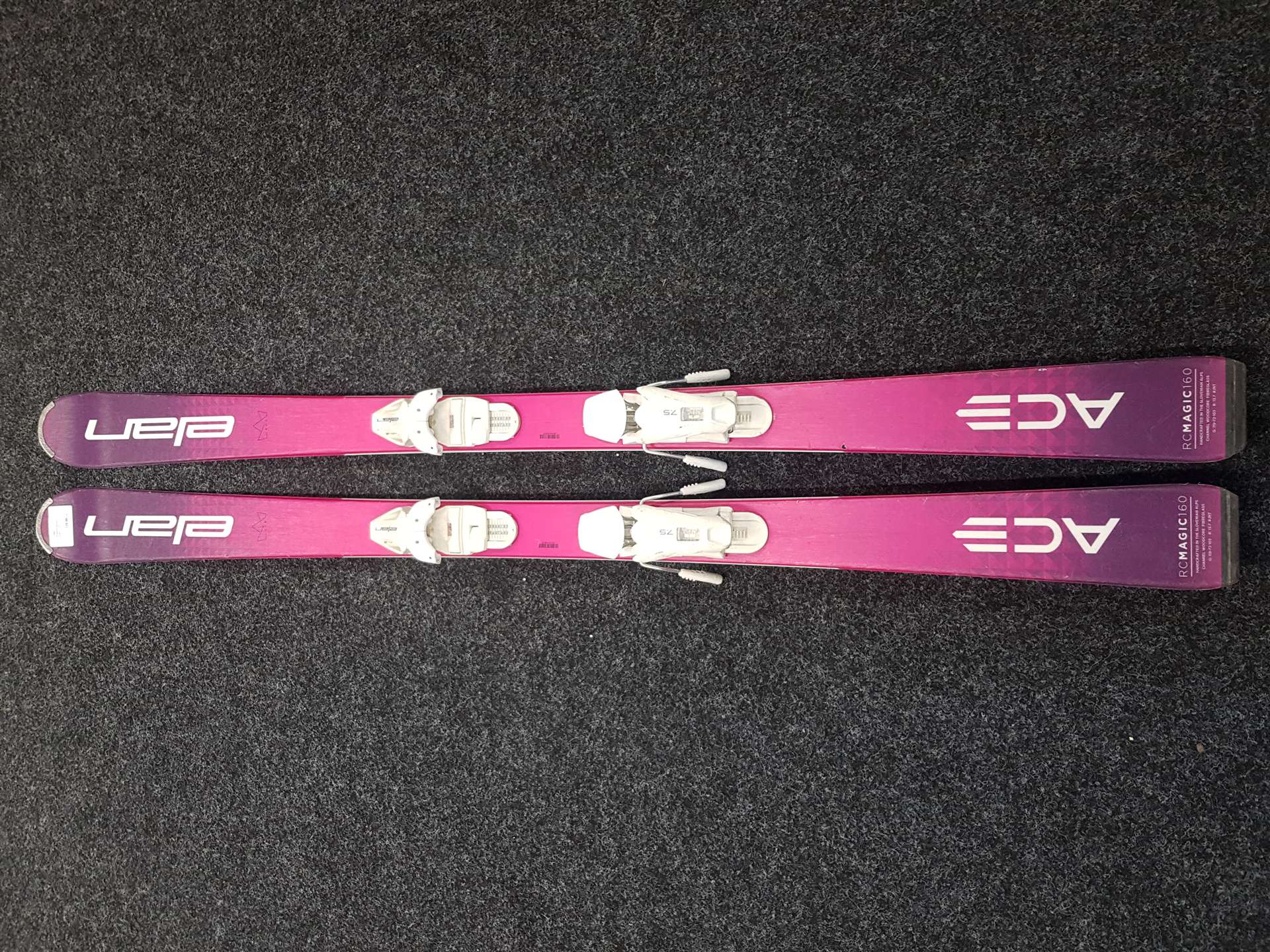 Použité lyže ELAN Ace + viazanie Elan 7,5