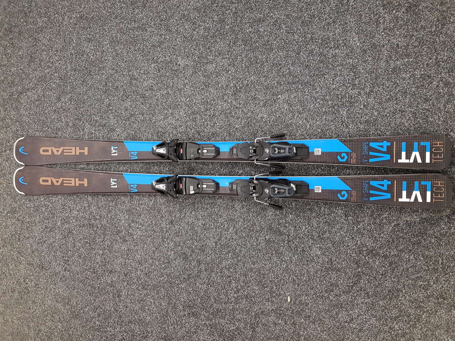 Použité lyže Head Lyt Tech V4