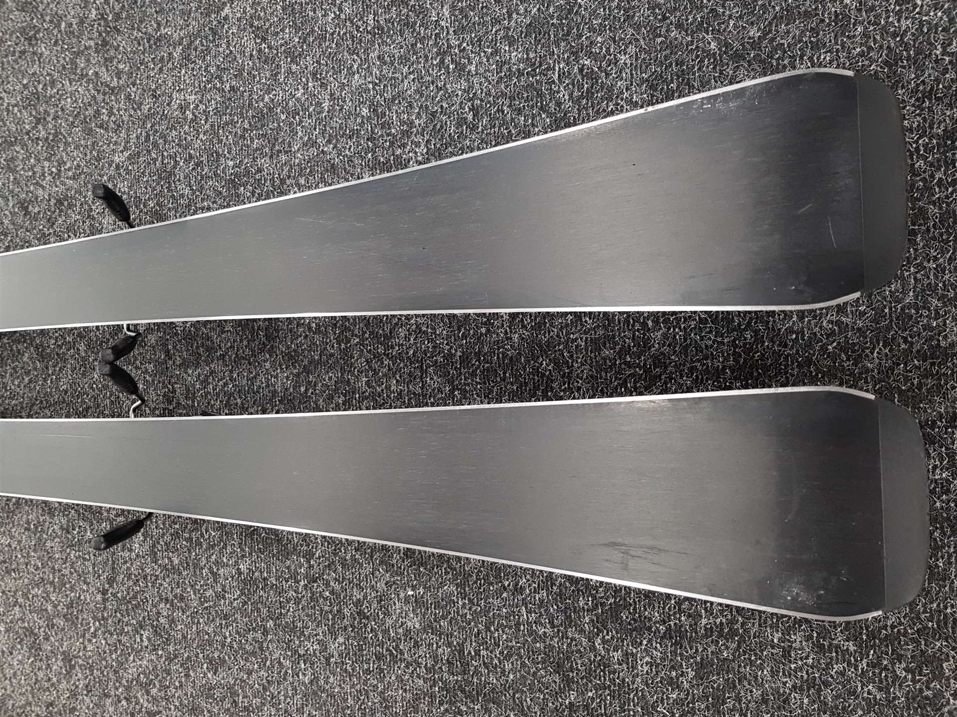 Použité lyže Head Lyt Tech V4