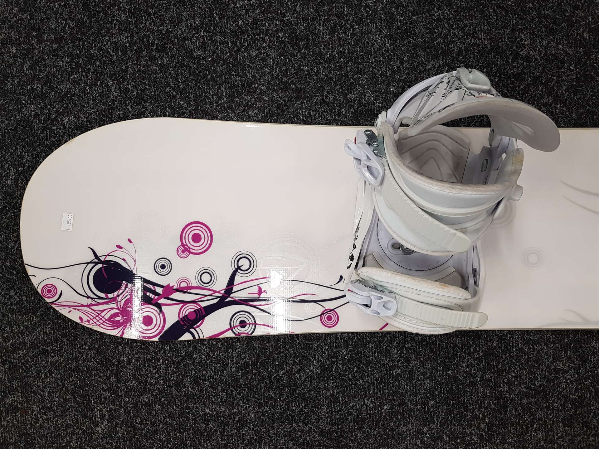 Použitý snowboard CRAZY CREEK Divane + viazanie Fire Fly veľkosť M/L