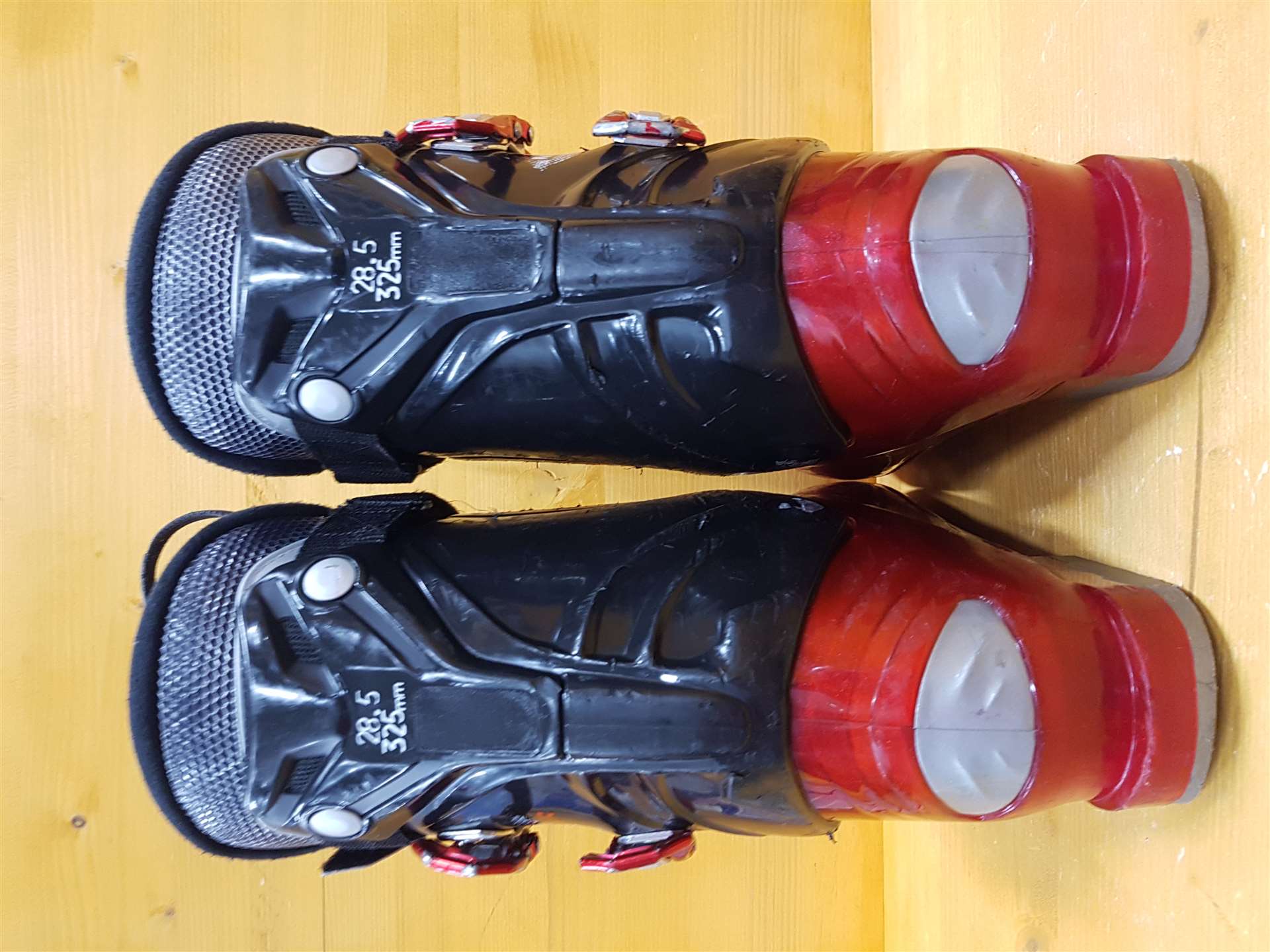 Použité lyžiarky TECNICA MEGA+ SR