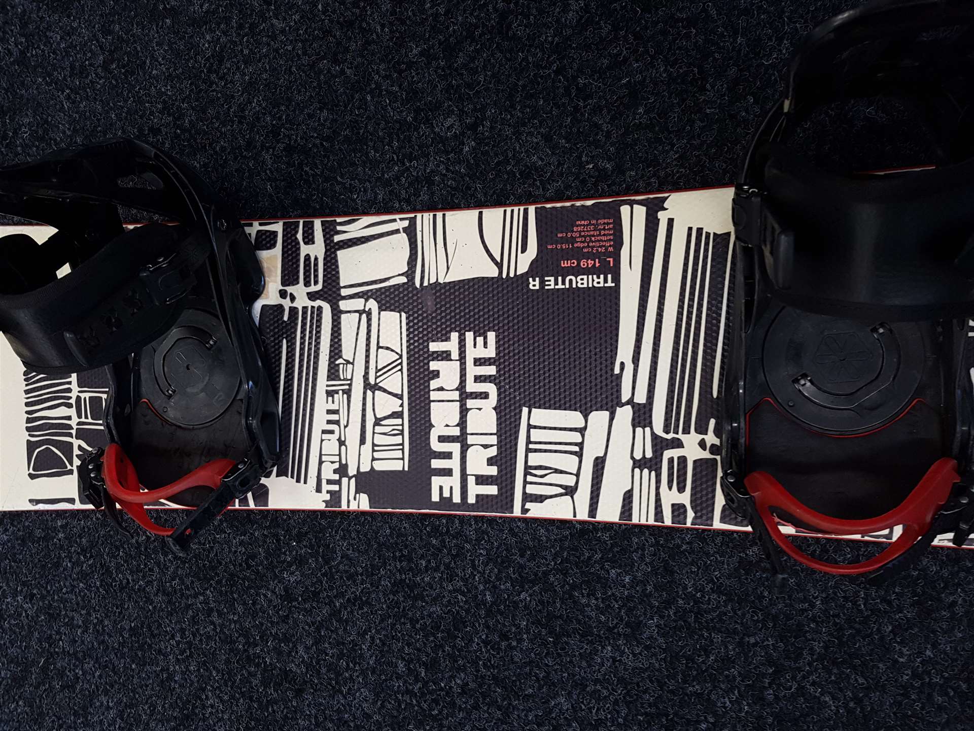 Použitý snowboard HEAD Tribute R + viazanie Salomon veľkosť M