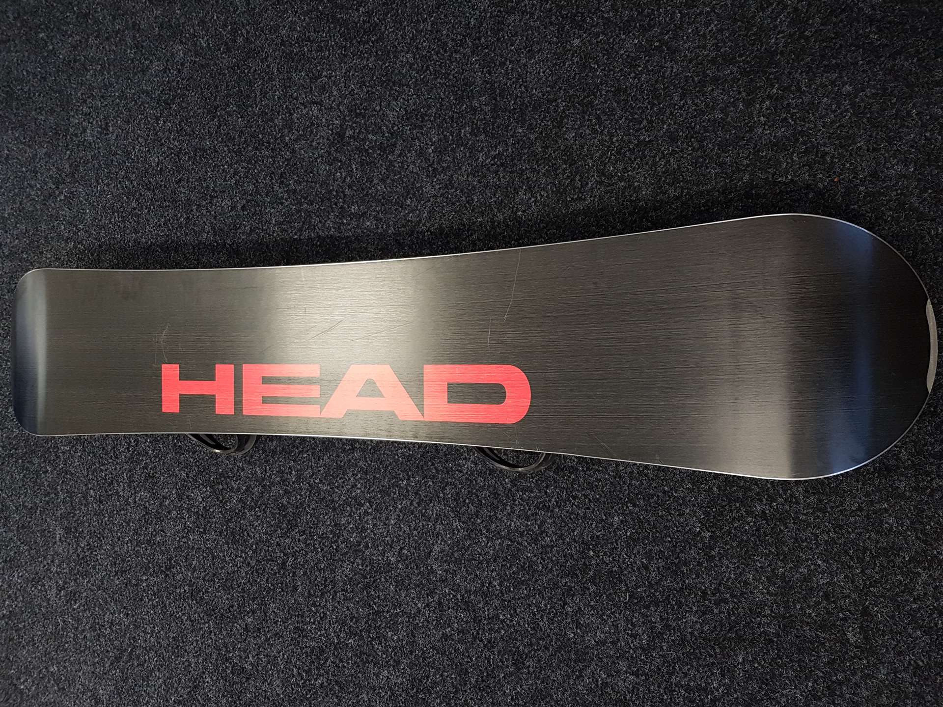 Použitý snowboard HEAD Tribute R + viazanie Salomon veľkosť M