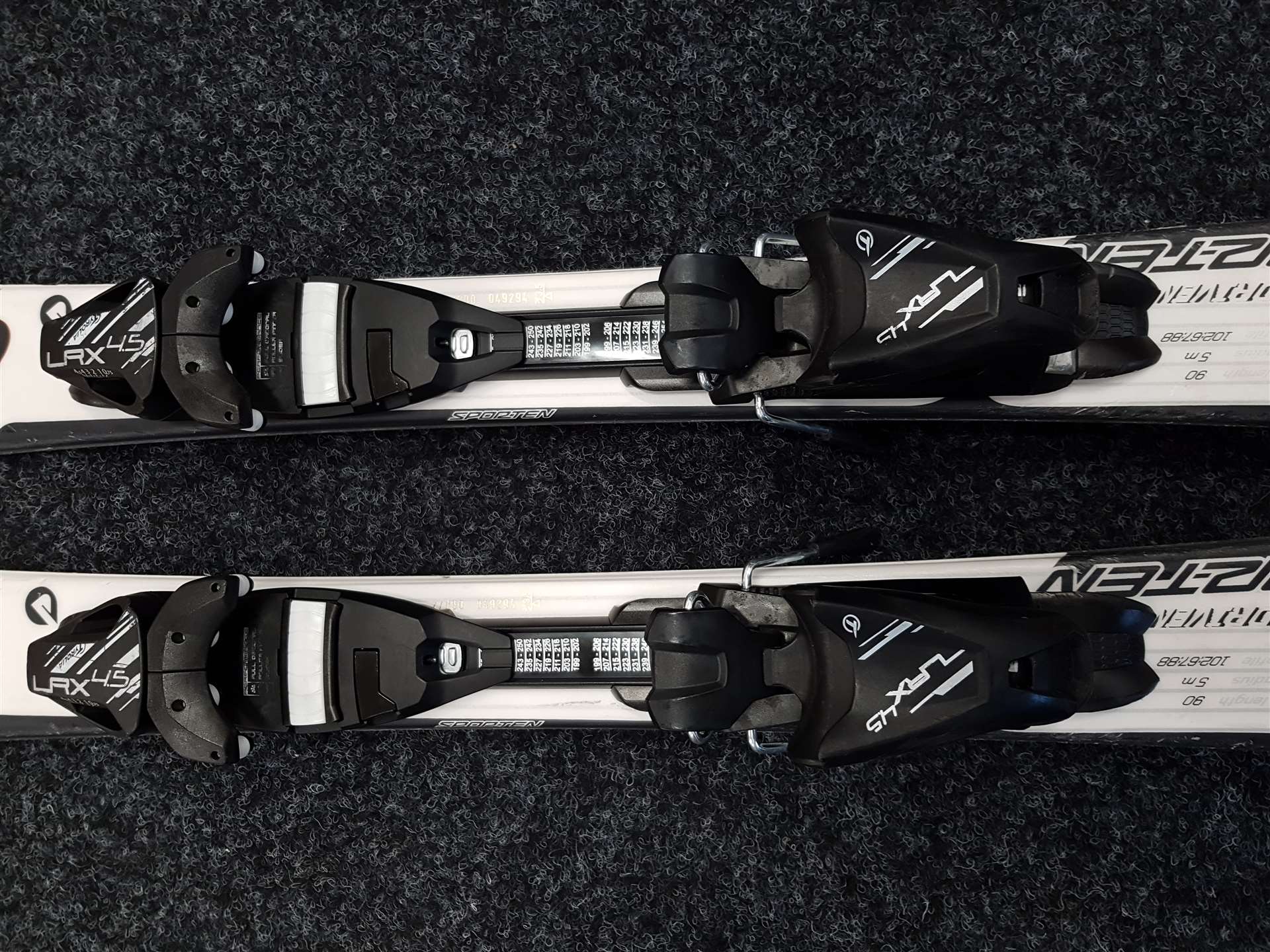 Použité lyže SPORTEN X-Fighter  + viazanie Tyrolia LRX 4.5