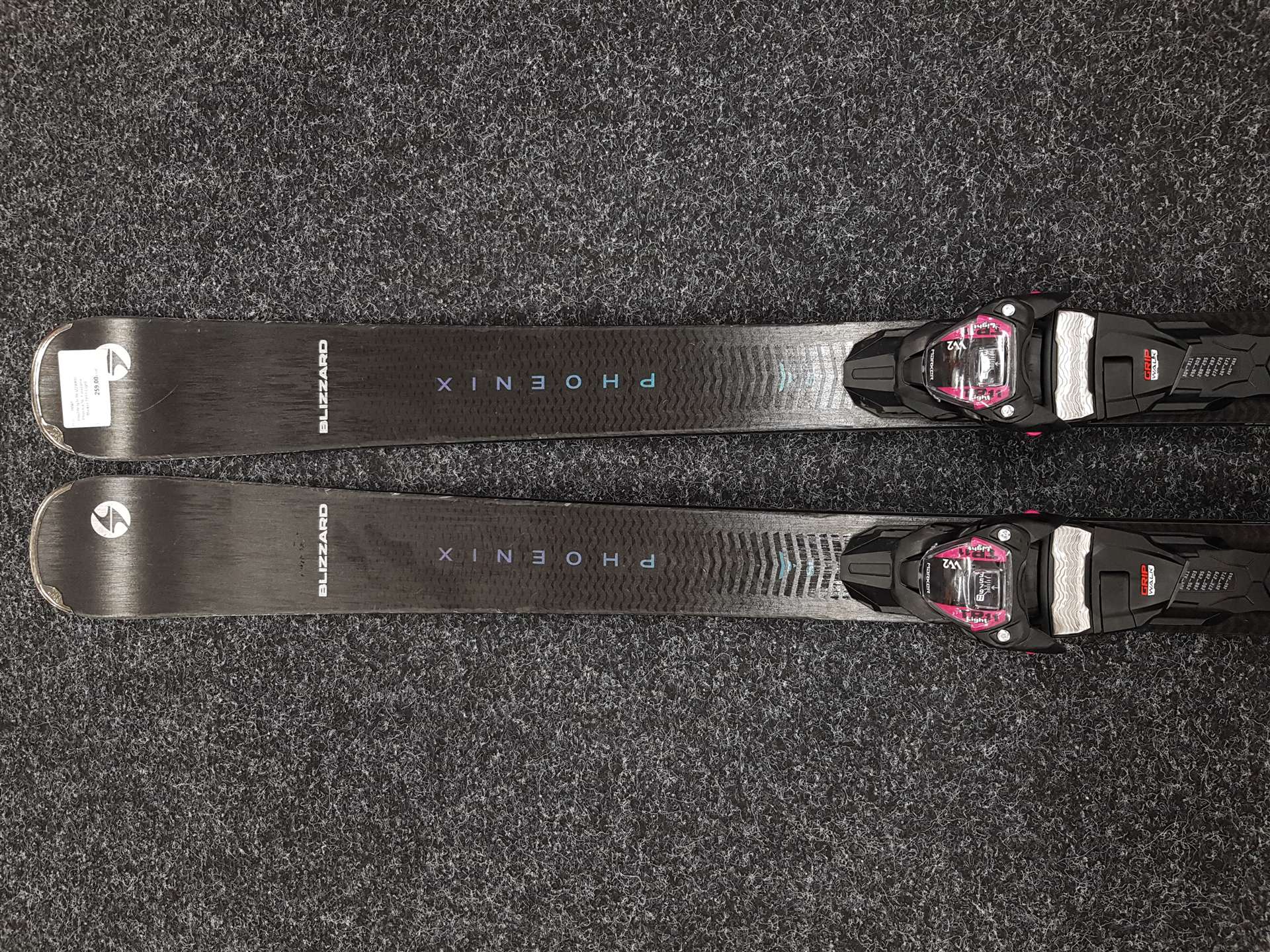 Použité lyže BLIZZARD Phoenix SL + viazanie Marker TP11 Light