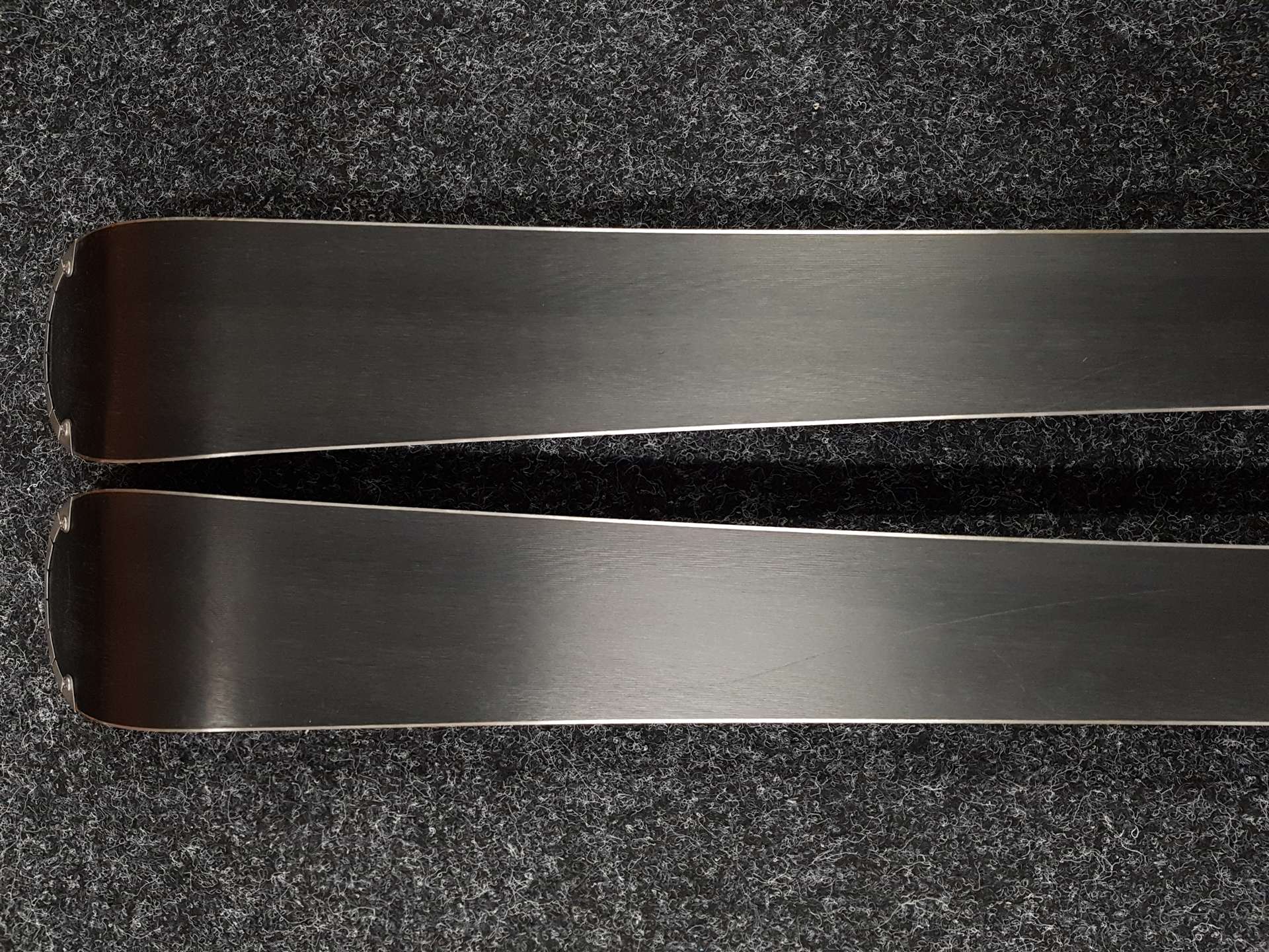 Použité lyže ATOMIC Performer XT + viazanie Atomic Lithium 10