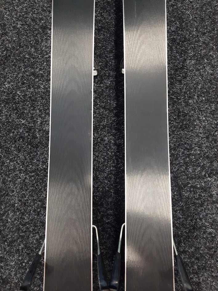 Fischer Progressor X + viazanie Fischer RS 10