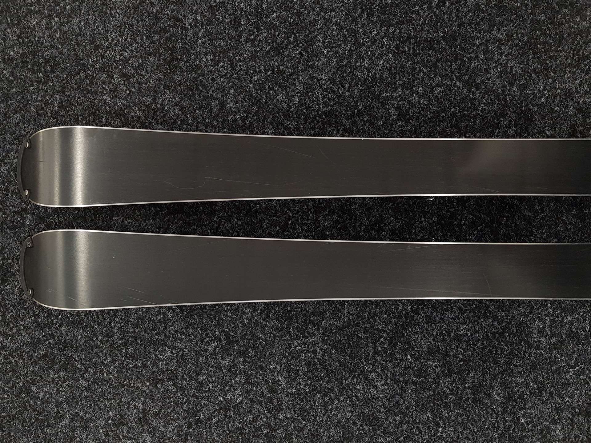 Použité lyže SPORTEN Street + viazanie Tyrolia SLR 4.5