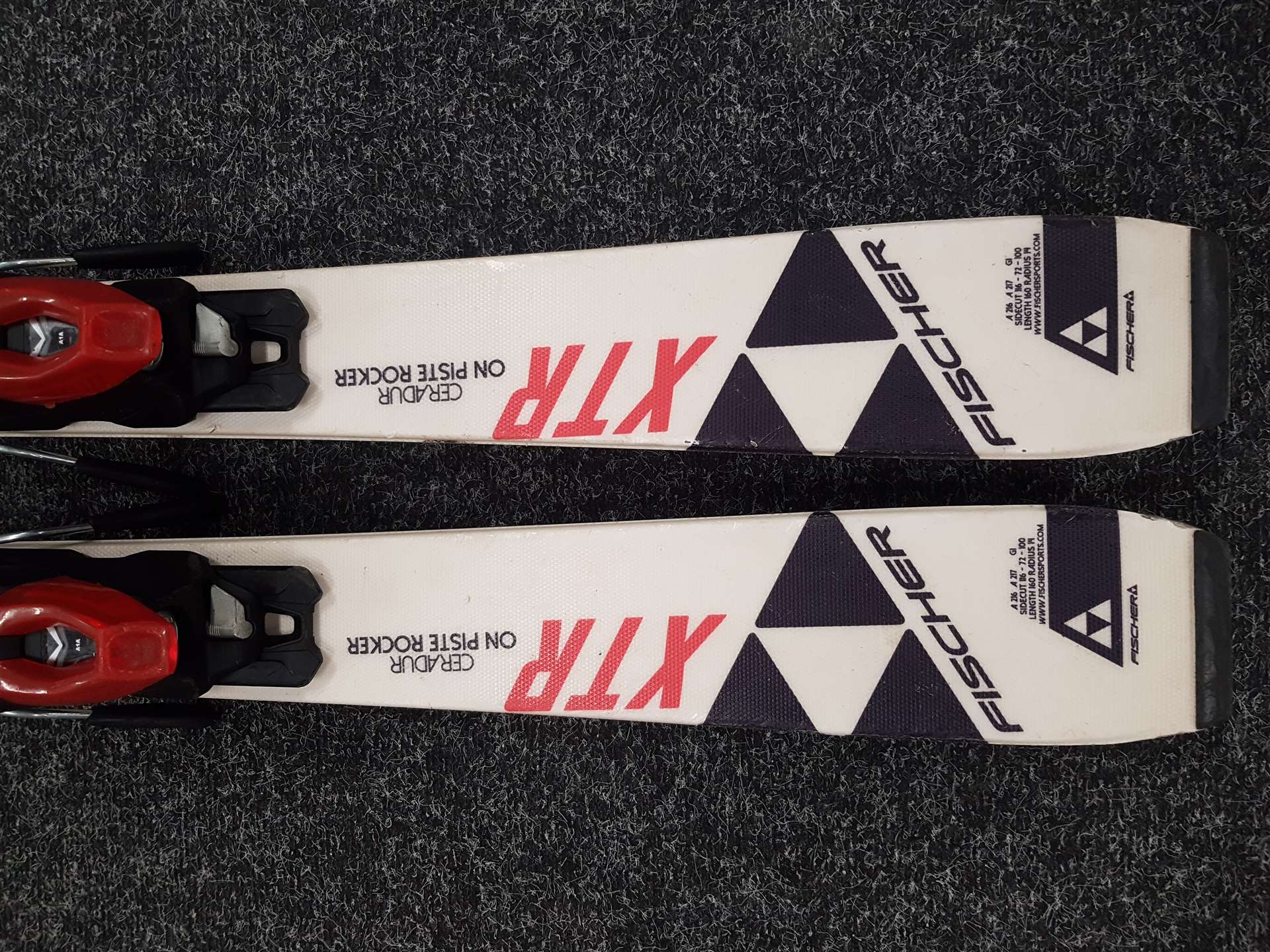 Bazárové lyže Fischer Progressor XTR