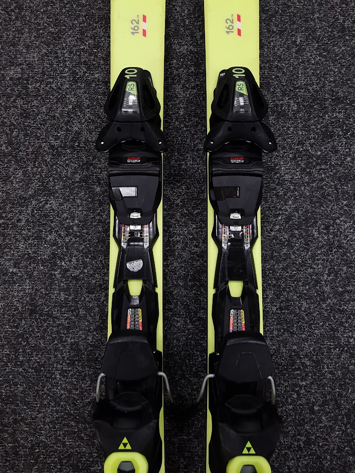Použité lyže Fischer RC4 XTR