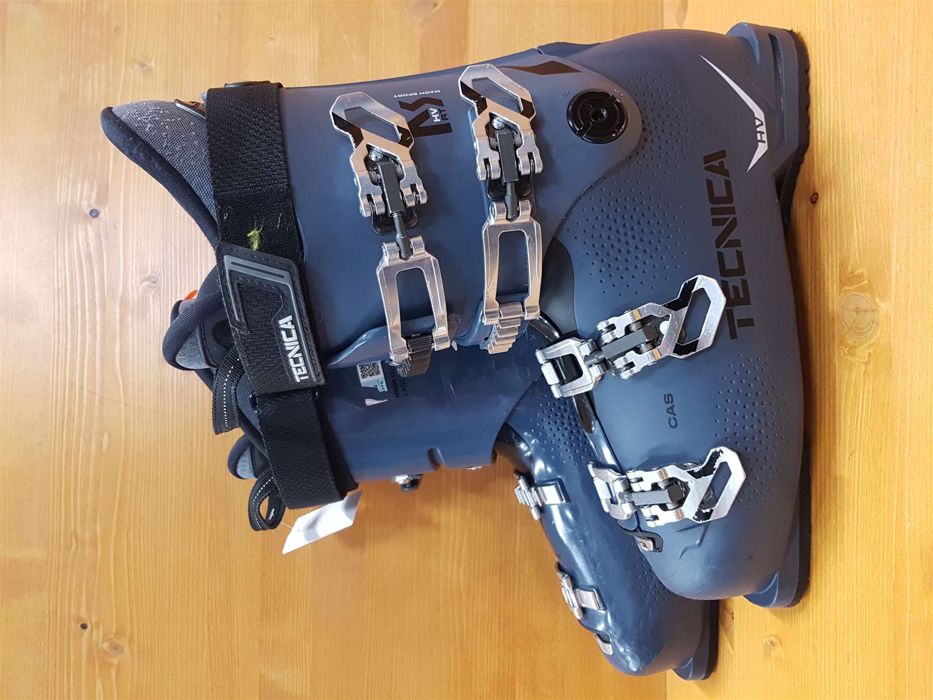 Použité lyžiarky TECNICA Mach Sport  MV RT 80