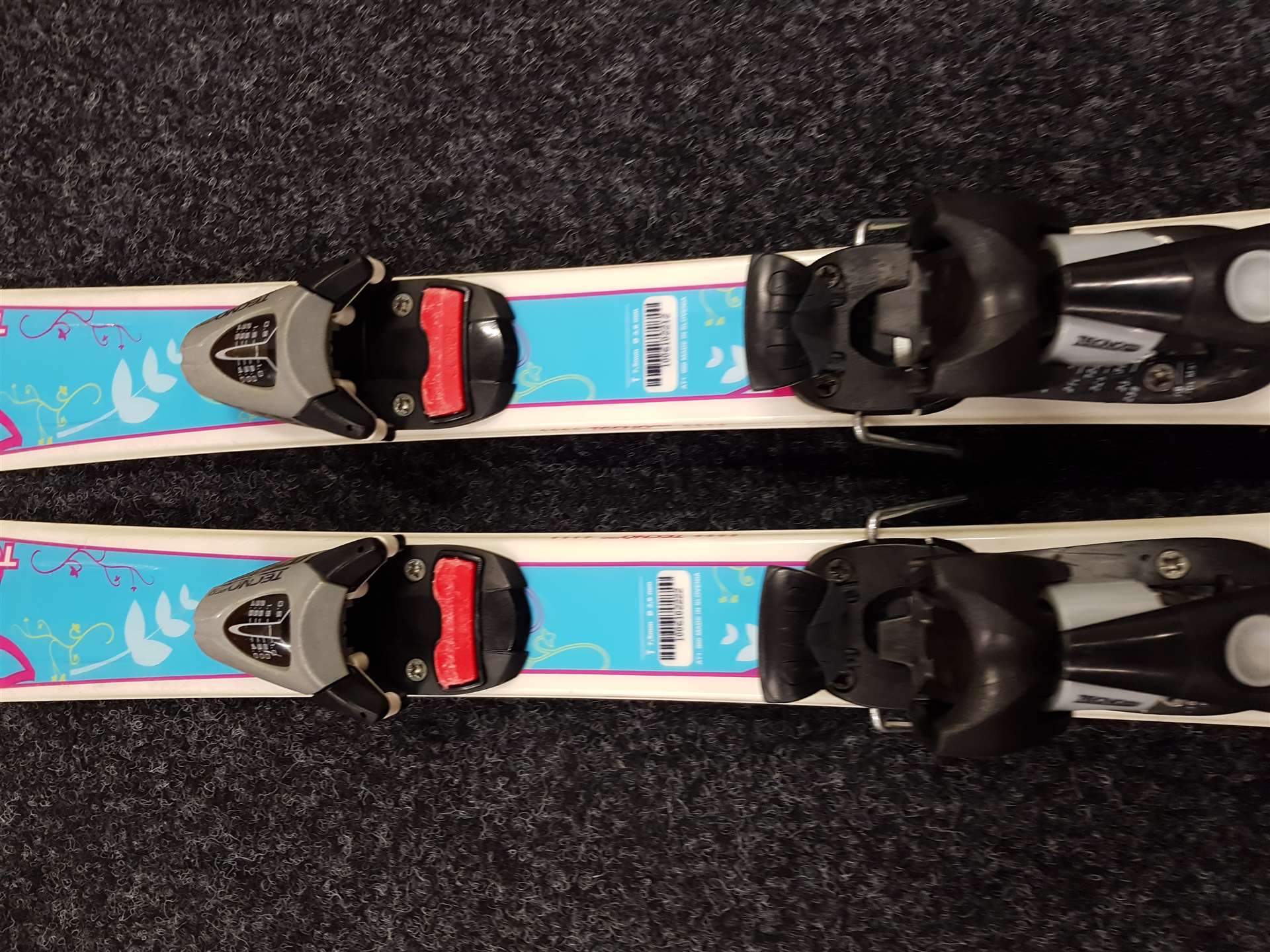 Použité lyže TECNOPROXT Girl  + viazanie Tecnopro TC 4,5