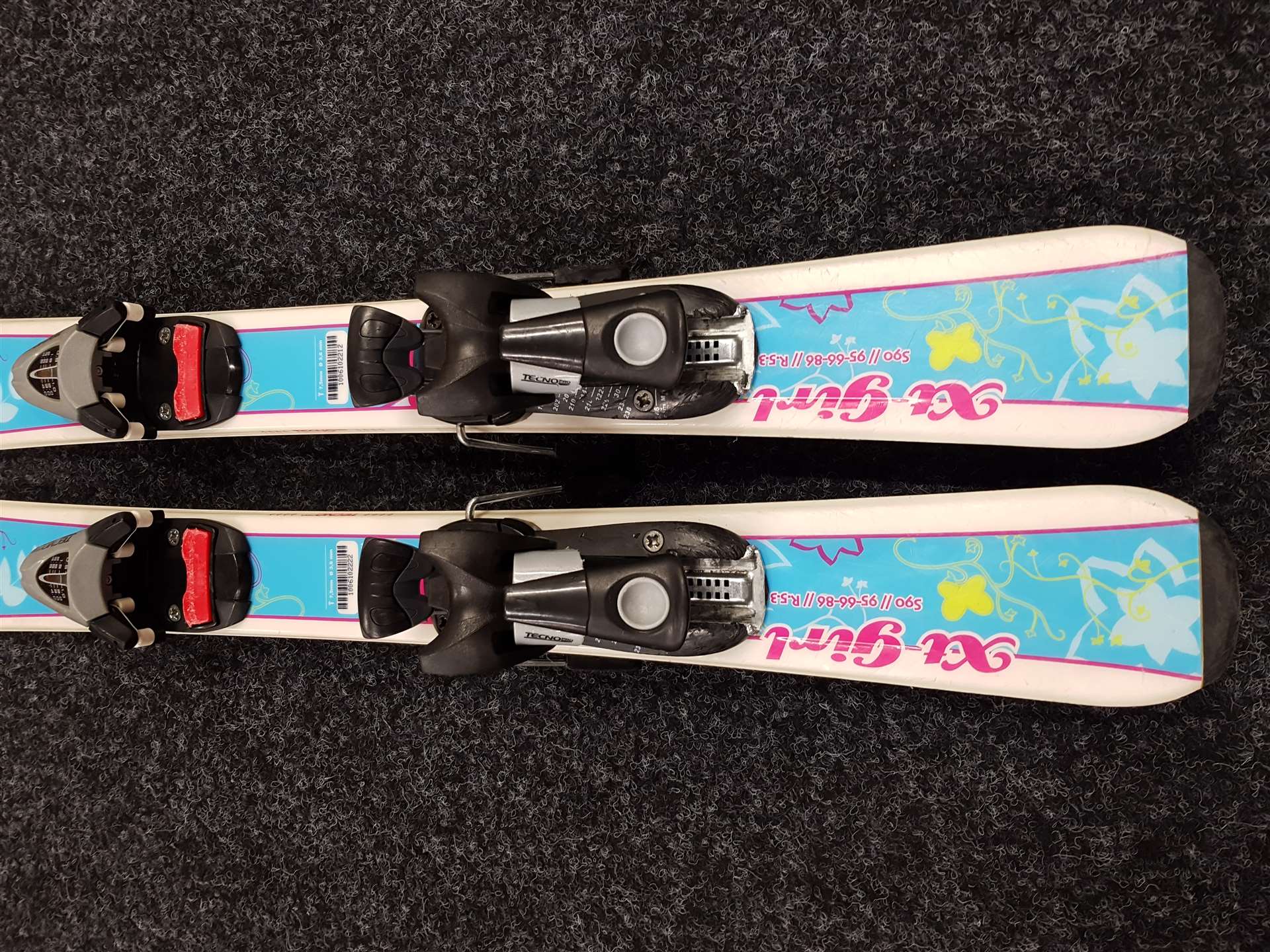 Použité lyže TECNOPROXT Girl  + viazanie Tecnopro TC 4,5