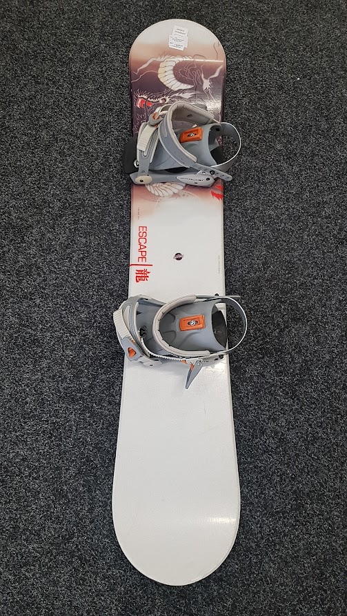 Bazárový snowboard Escape Dragon