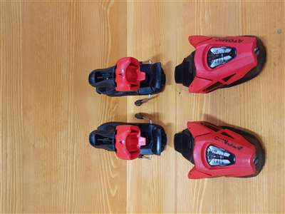 Použité viazanie Atomic 5 (DIN 4,5)