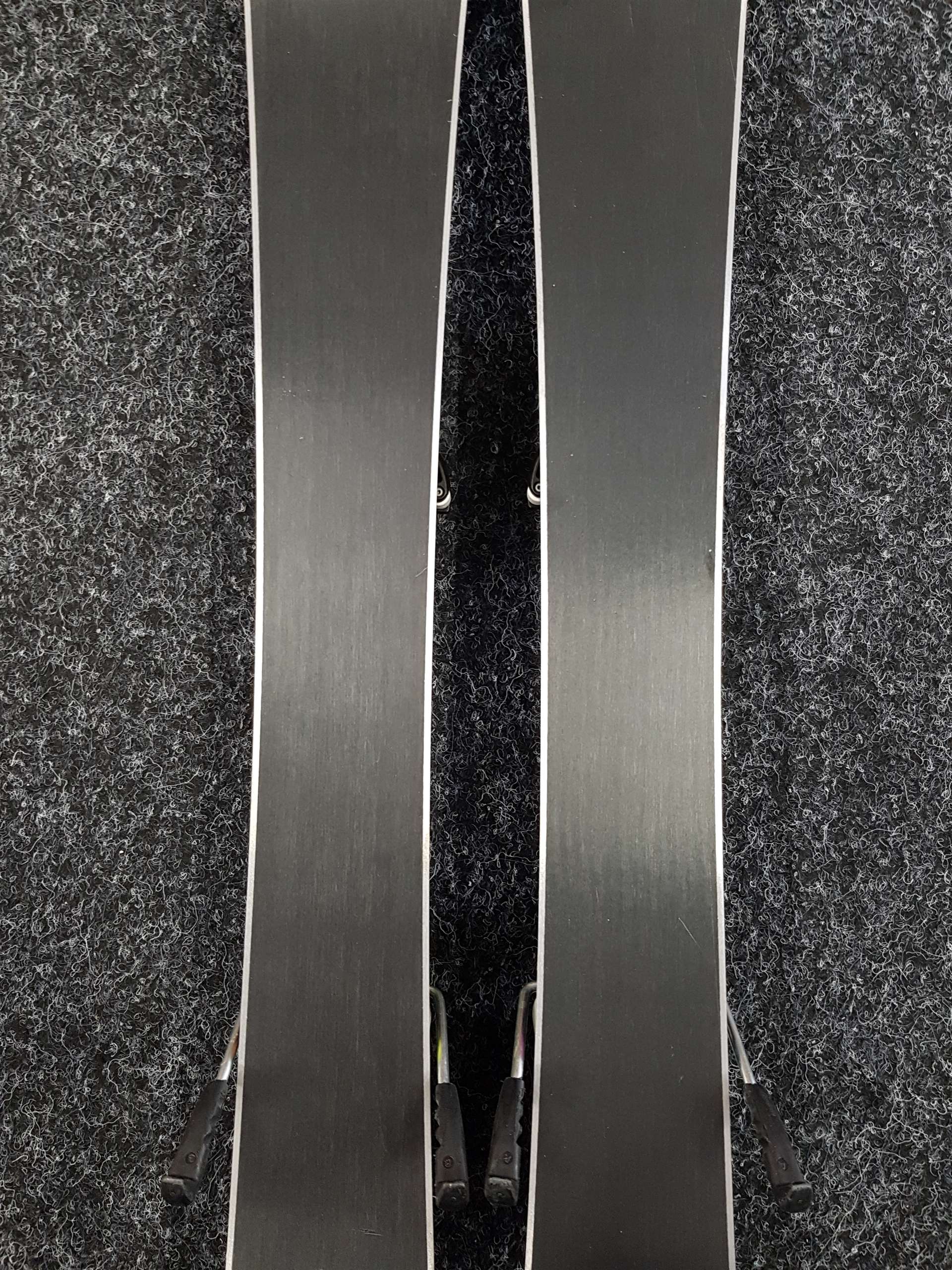 Použité detské lyže SPORTEN Rocker + viazanie Tyrolia SLR 4,5