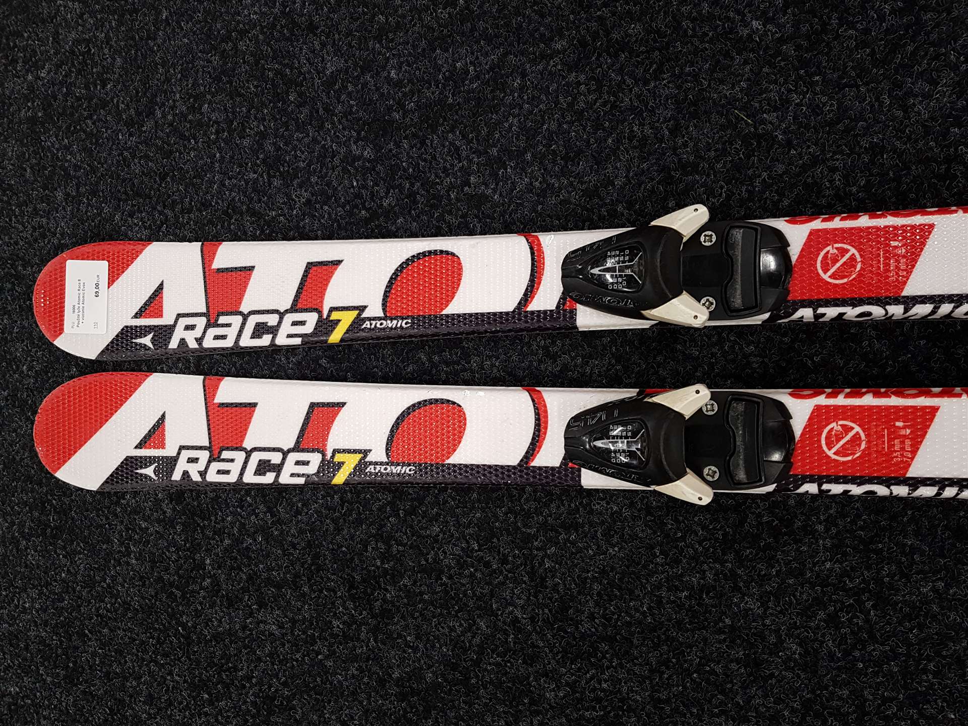 Použité lyže Atomic Race 7 + viazanie Atomic Evox
