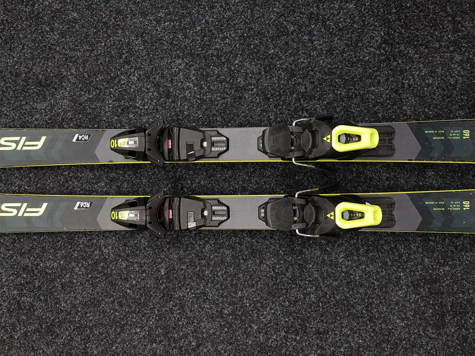 Použité lyže FISCHER RC4 PWR + viazanie Fischer RS10