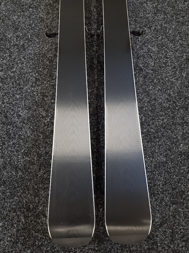 Použité lyže ELAN Silver Magic  + viazanie Elan9