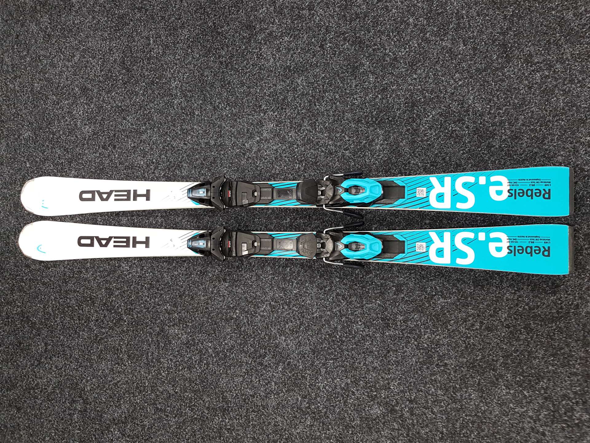 Použité lyže HEAD Rebel e.SR + viazanie Head PR 11