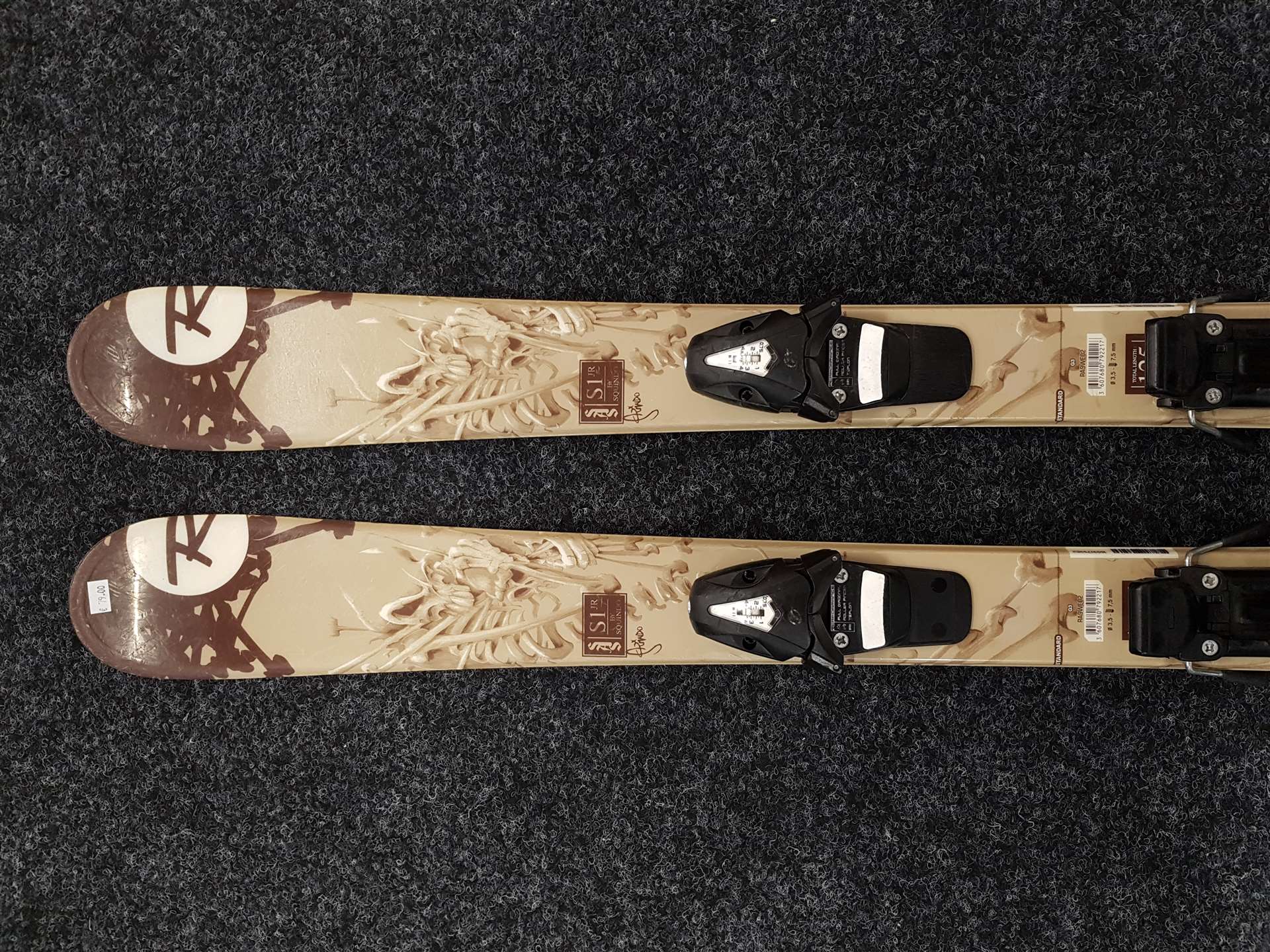 Použité freestyle lyže ROSSIGNOL S1 JR + viazanie Tyrolia 4,5