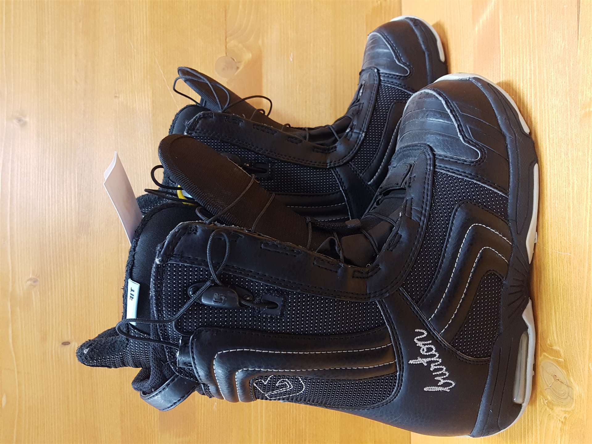 Použité snowboardové topánky BURTON Emerald women''s