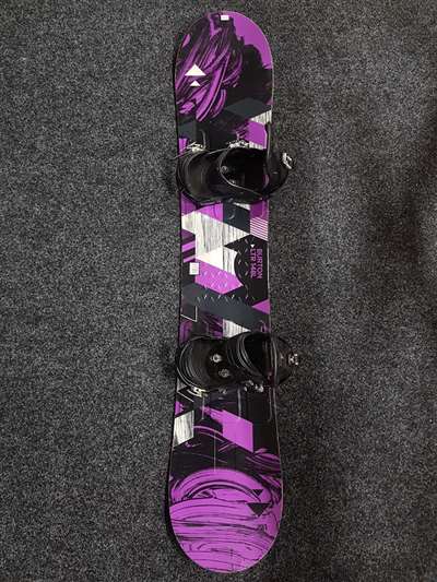 Použitý snowboard Burton LTR + viazanie Burton veľkost M