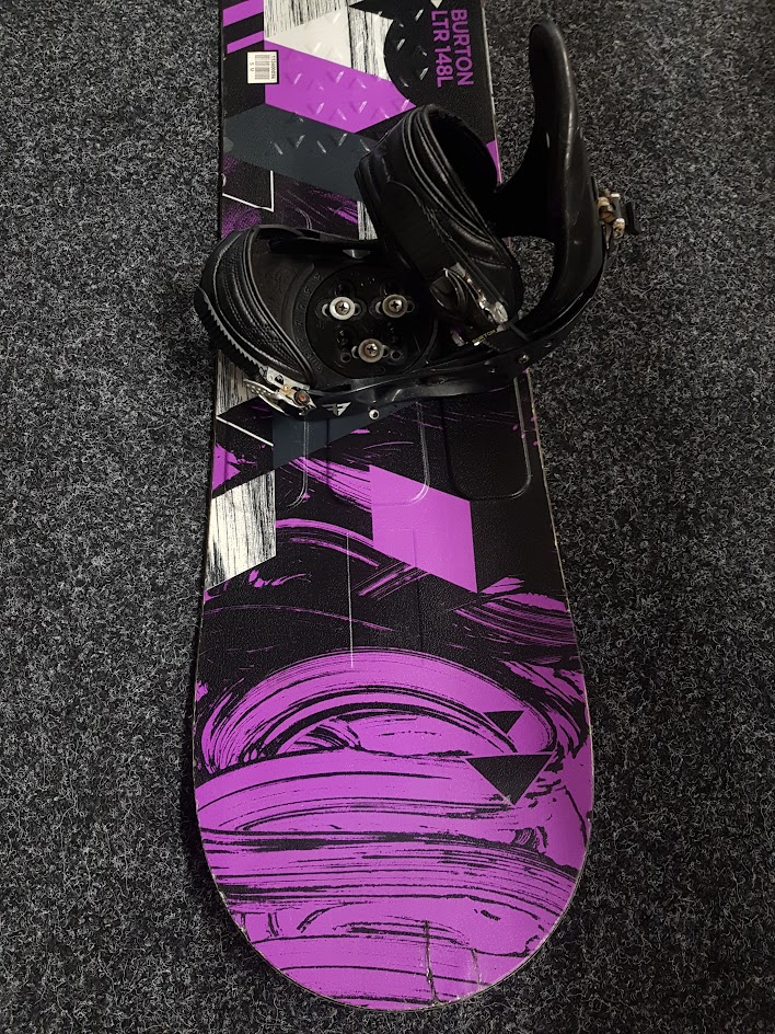 Použitý snowboard Burton LTR + viazanie Burton veľkost M