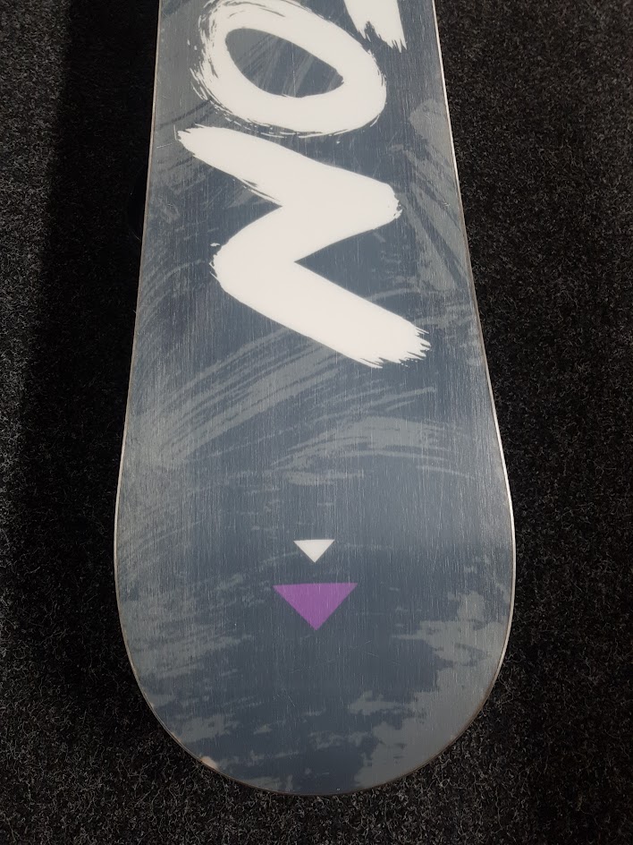 Použitý snowboard Burton LTR + viazanie Burton veľkost M