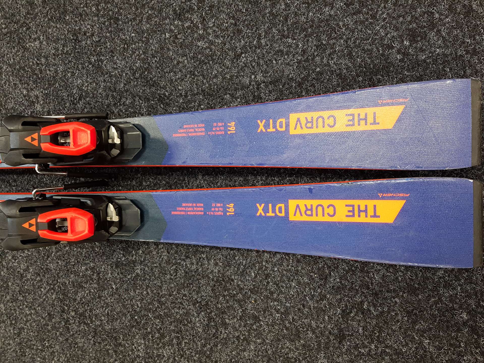 Použité lyže FISCHER The Curv DTX + viazanie Fischer RSX 12