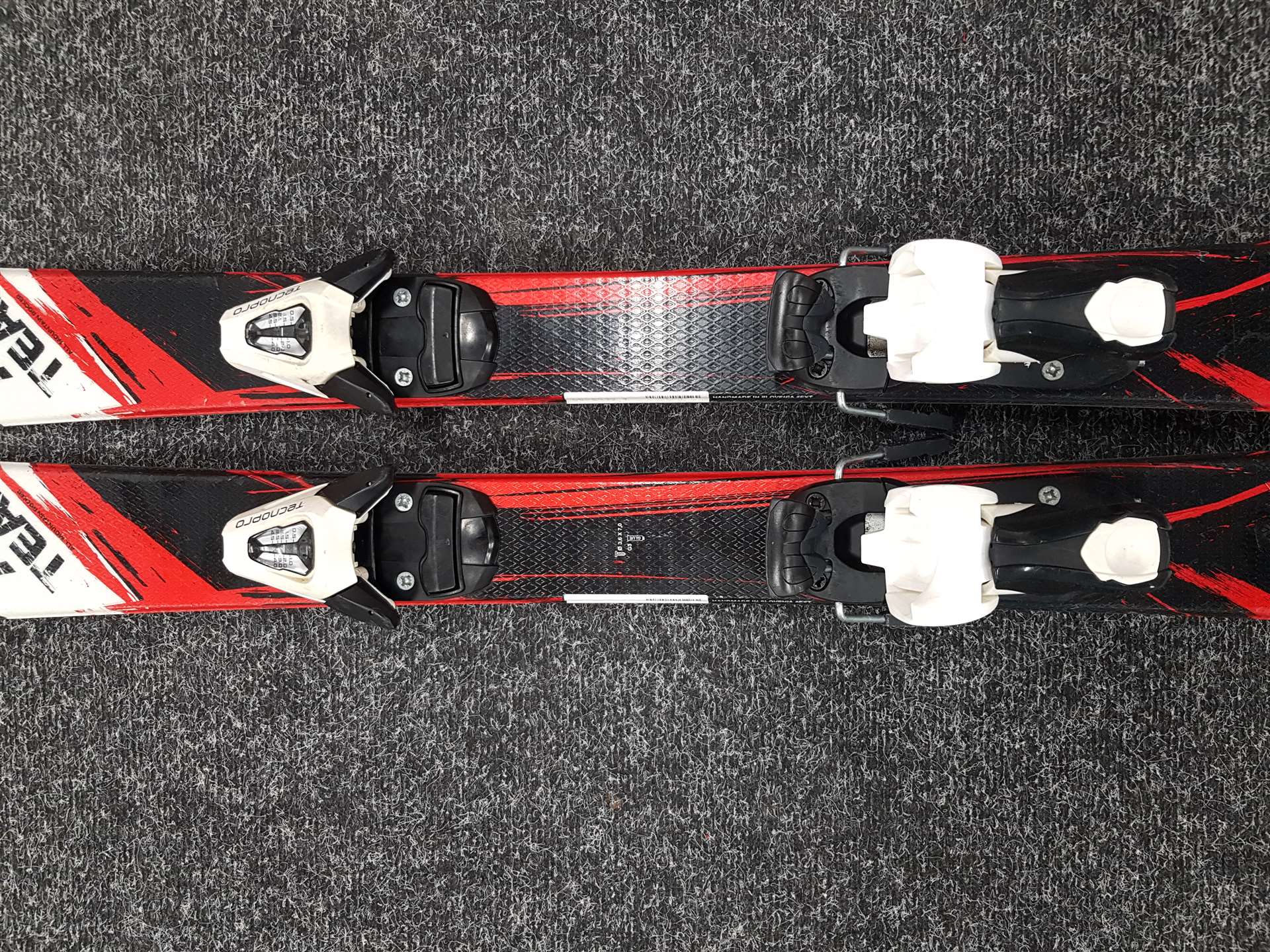 Použité lyže  TECNOPRO XT TEAM
