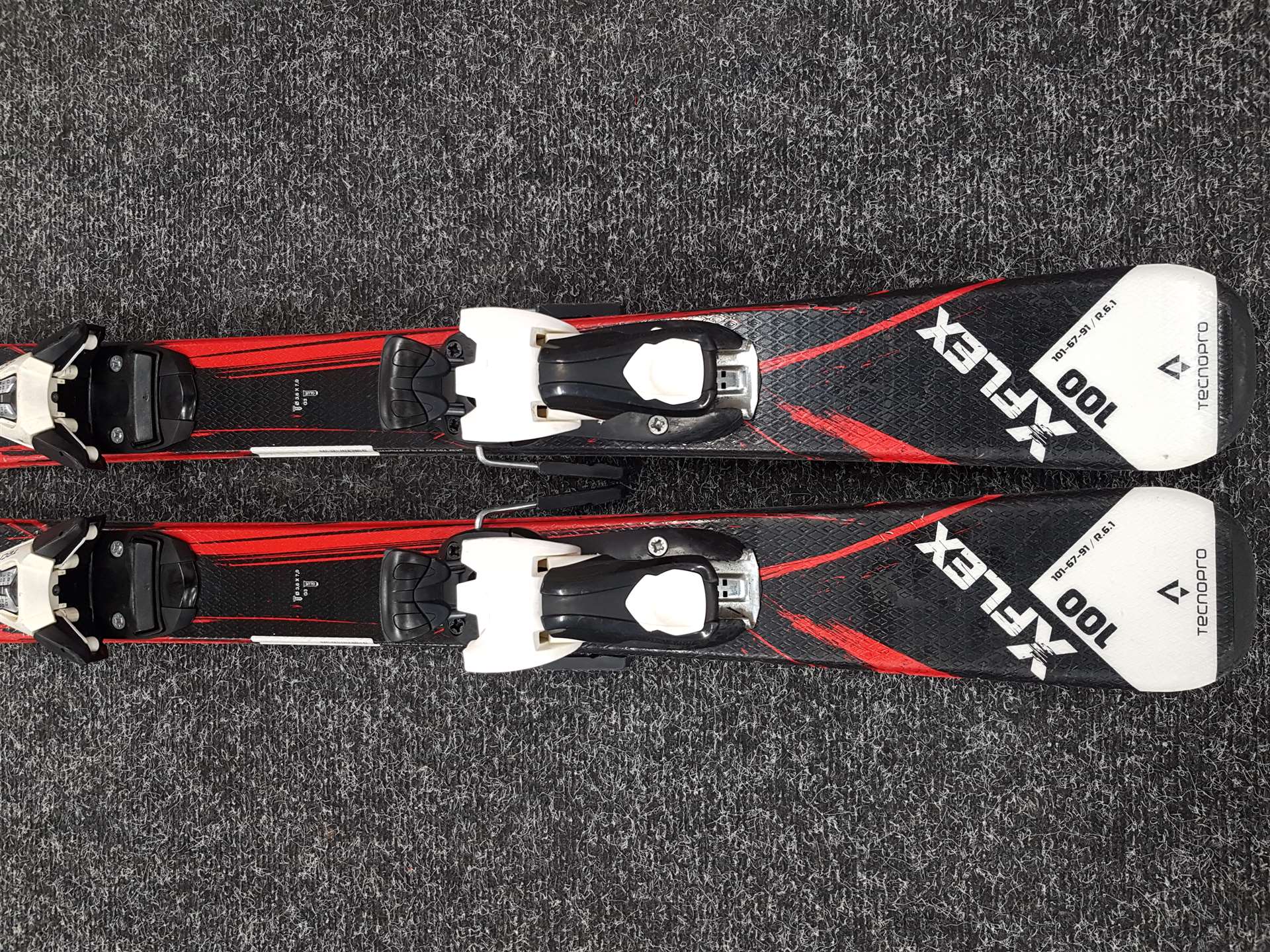 Použité lyže  TECNOPRO XT TEAM
