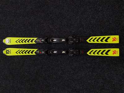 Použité lyže VOLKL Racetiger JR 16 + viazanie Marker 7