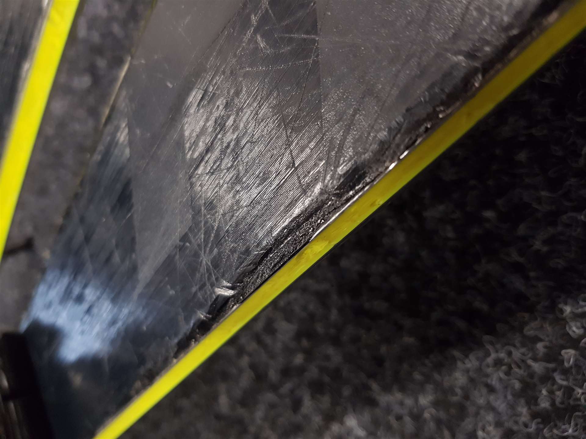 Použité lyže FISCHER RC4 + viazanie Fischer Z13