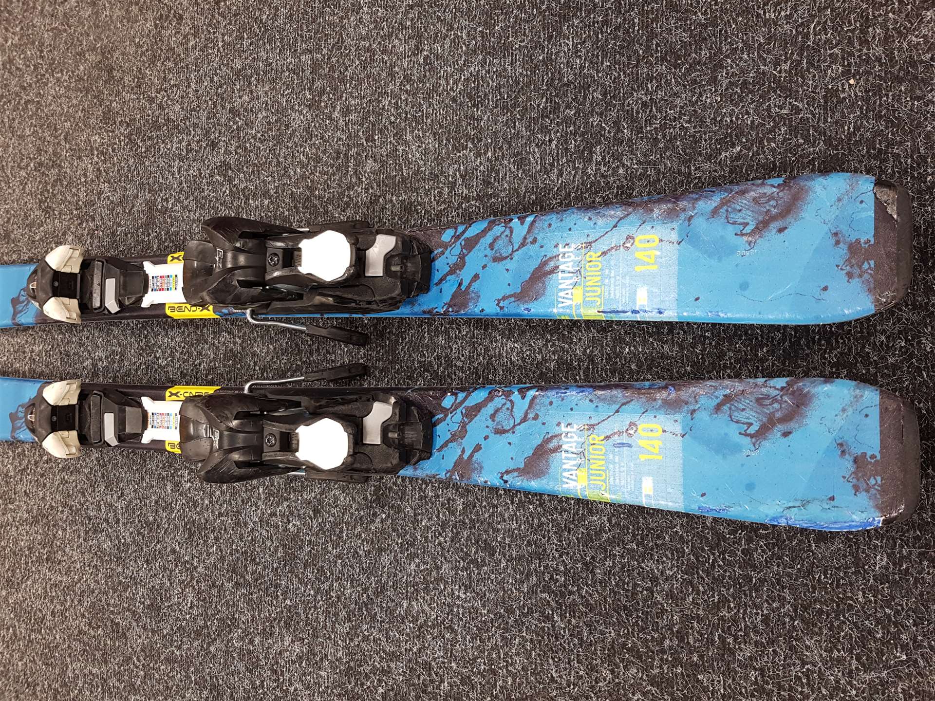Použité lyže  ATOMIC VANTAGE SERIES Junior