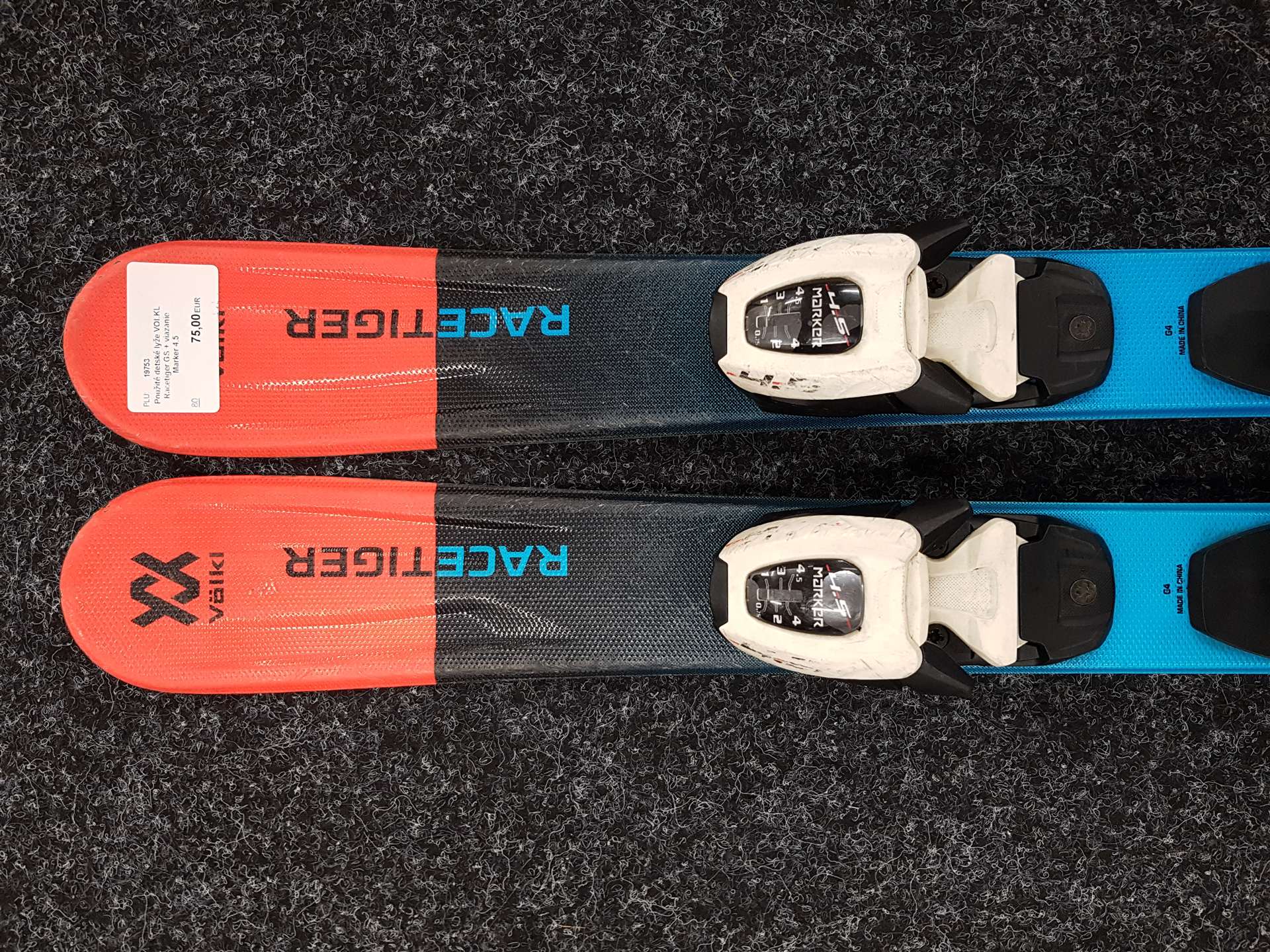 Použité detské lyže VOLKL Racetiger GS + viazanie Marker 4.5