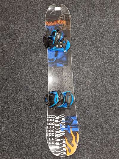 Použitý snowboard SALOMON Sleep Walker + viazanie Burton veľkosť S