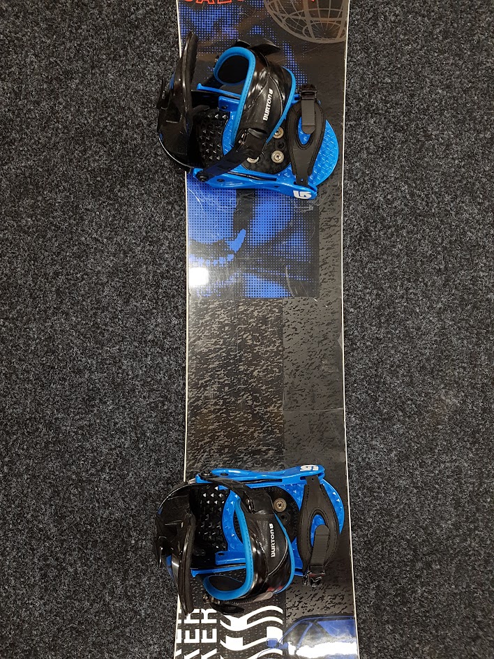 Použitý snowboard SALOMON Sleep Walker + viazanie Burton veľkosť S