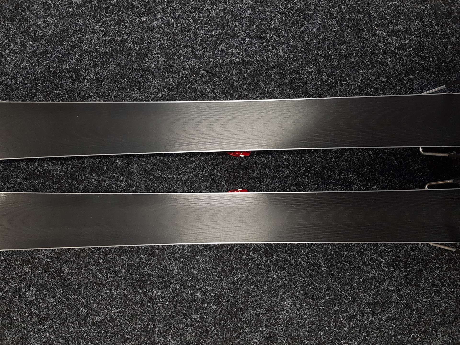 Použité lyže VOLKL TIGERSHARK 11FT + viazanie Marker SPEEDRIDE