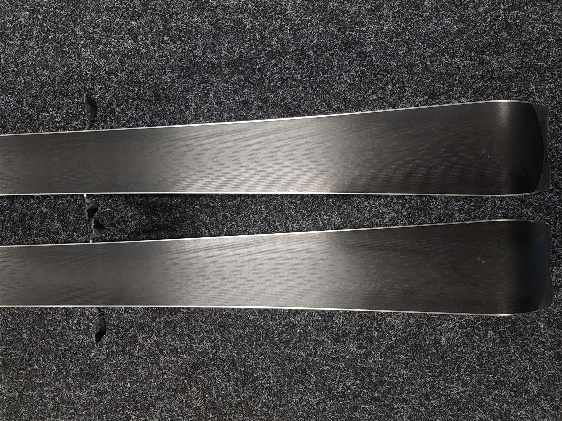 Použité lyže VOLKL TIGERSHARK 11FT + viazanie Marker SPEEDRIDE