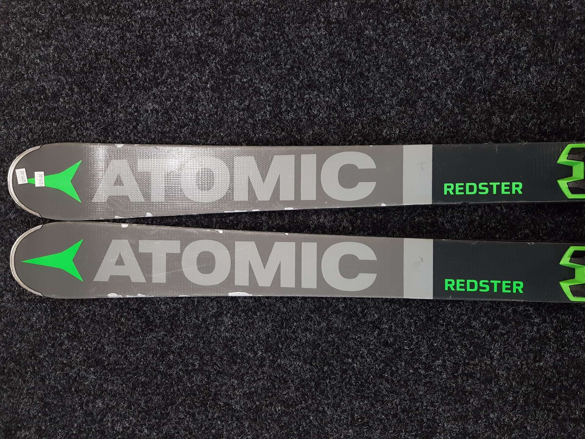 Použité lyže ATOMIC Redster XTi + viazanie Atomic FT 12